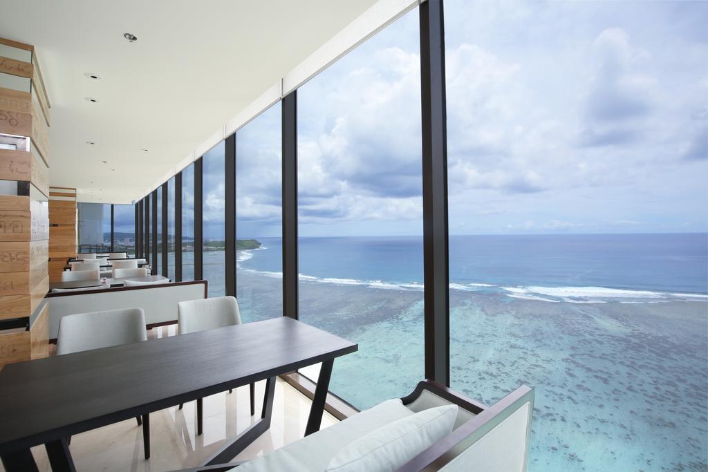 Dusit Thani Guam Resort Tumon Exterior photo