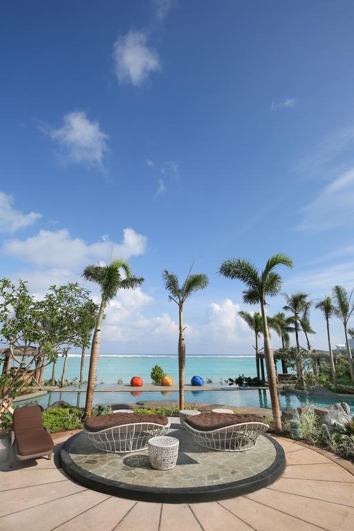 Dusit Thani Guam Resort Tumon Exterior photo